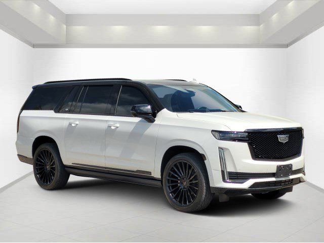 Used 2023 Cadillac Escalade ESV Sport Platinum image 1