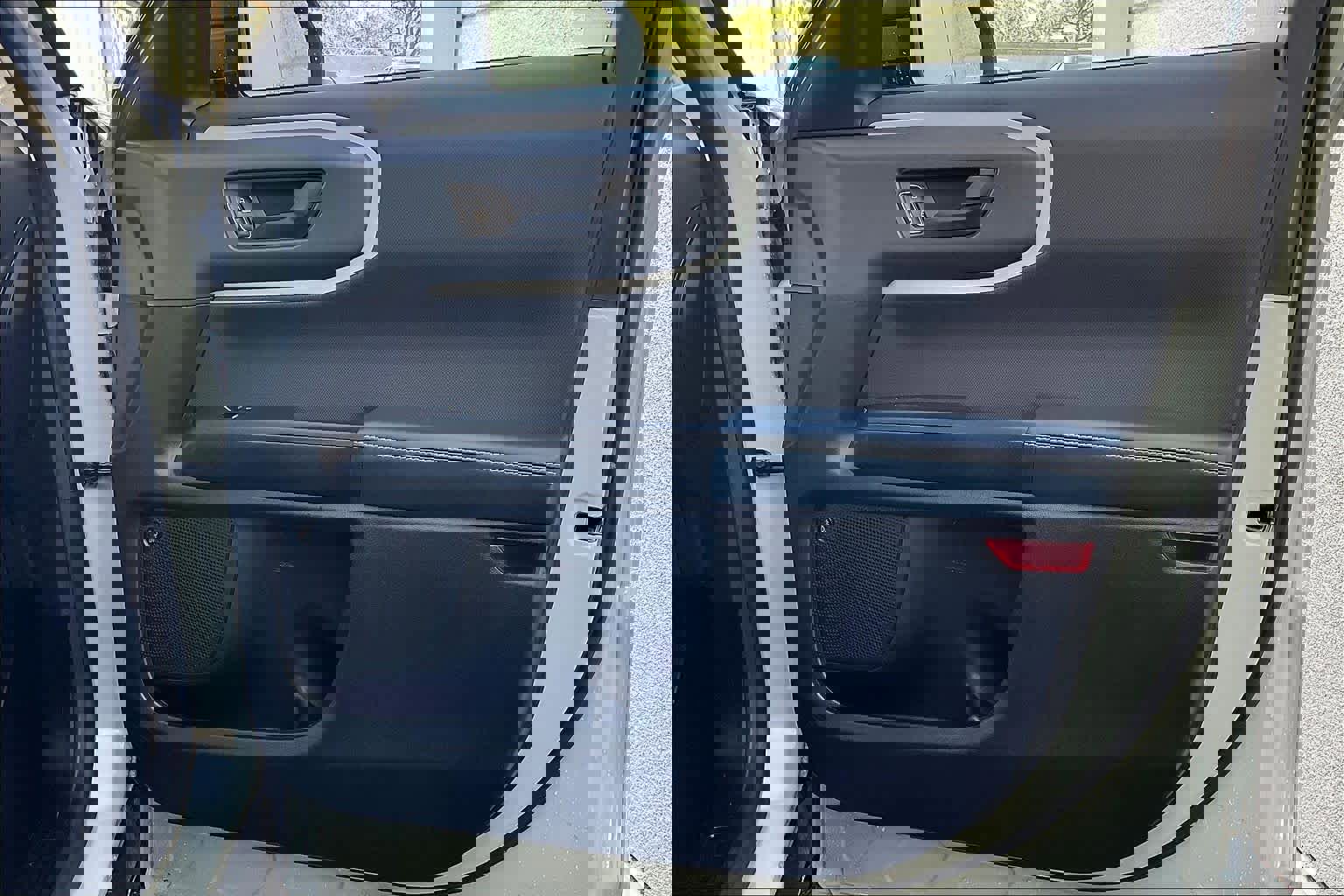 Used 2024 Ford Bronco Sport Outer Banks w/ Tech Package image 22