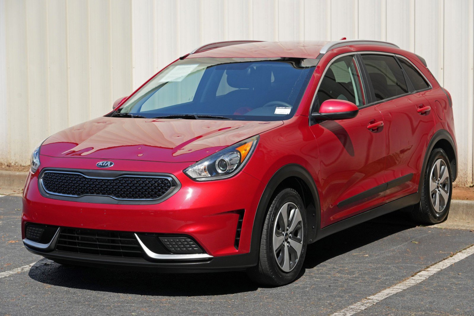 Used 2019 Kia Niro LX FWD image 40