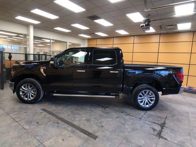 New 2025 Ford F150 XLT w/ Equipment Group 303A High image 4