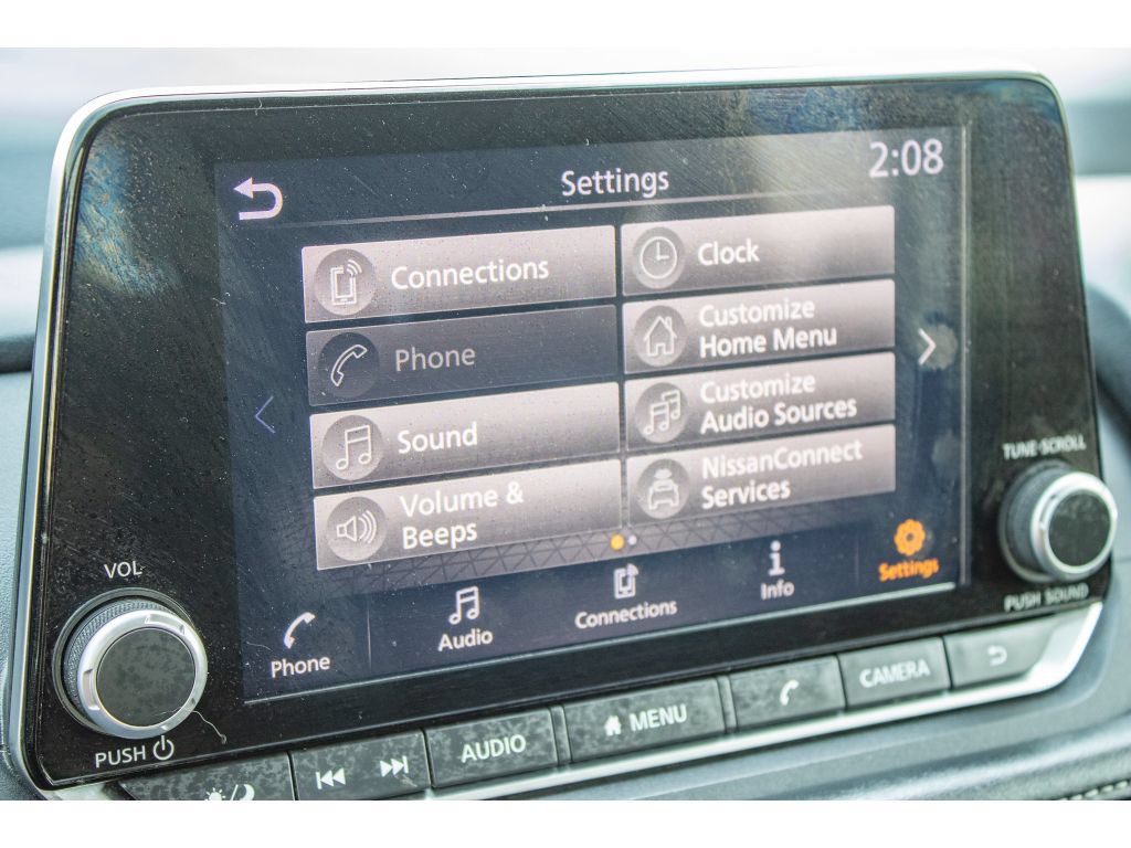 Used 2024 Nissan Rogue SV AWD/4WD image 45