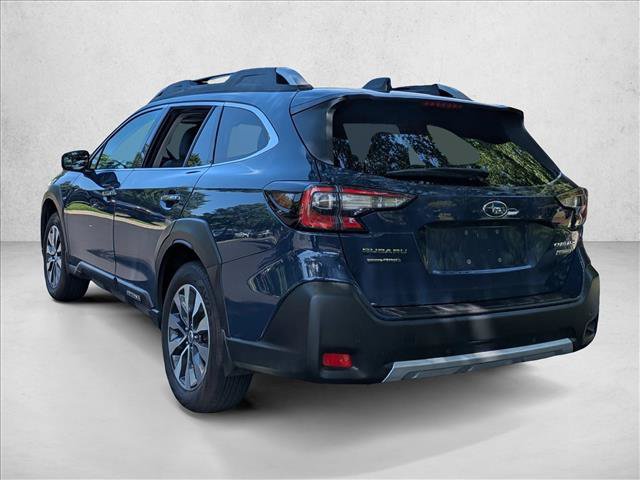Used 2023 Subaru Outback Touring AWD/4WD image 8