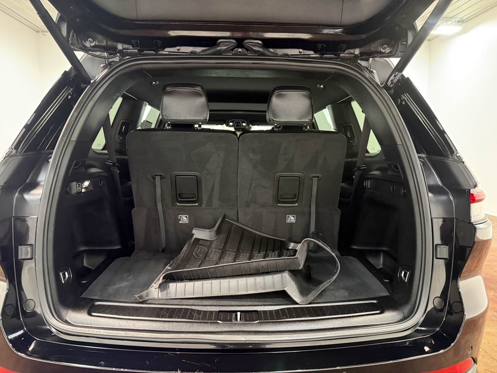 Used 2023 Jeep Grand Cherokee L Laredo AWD/4WD image 74