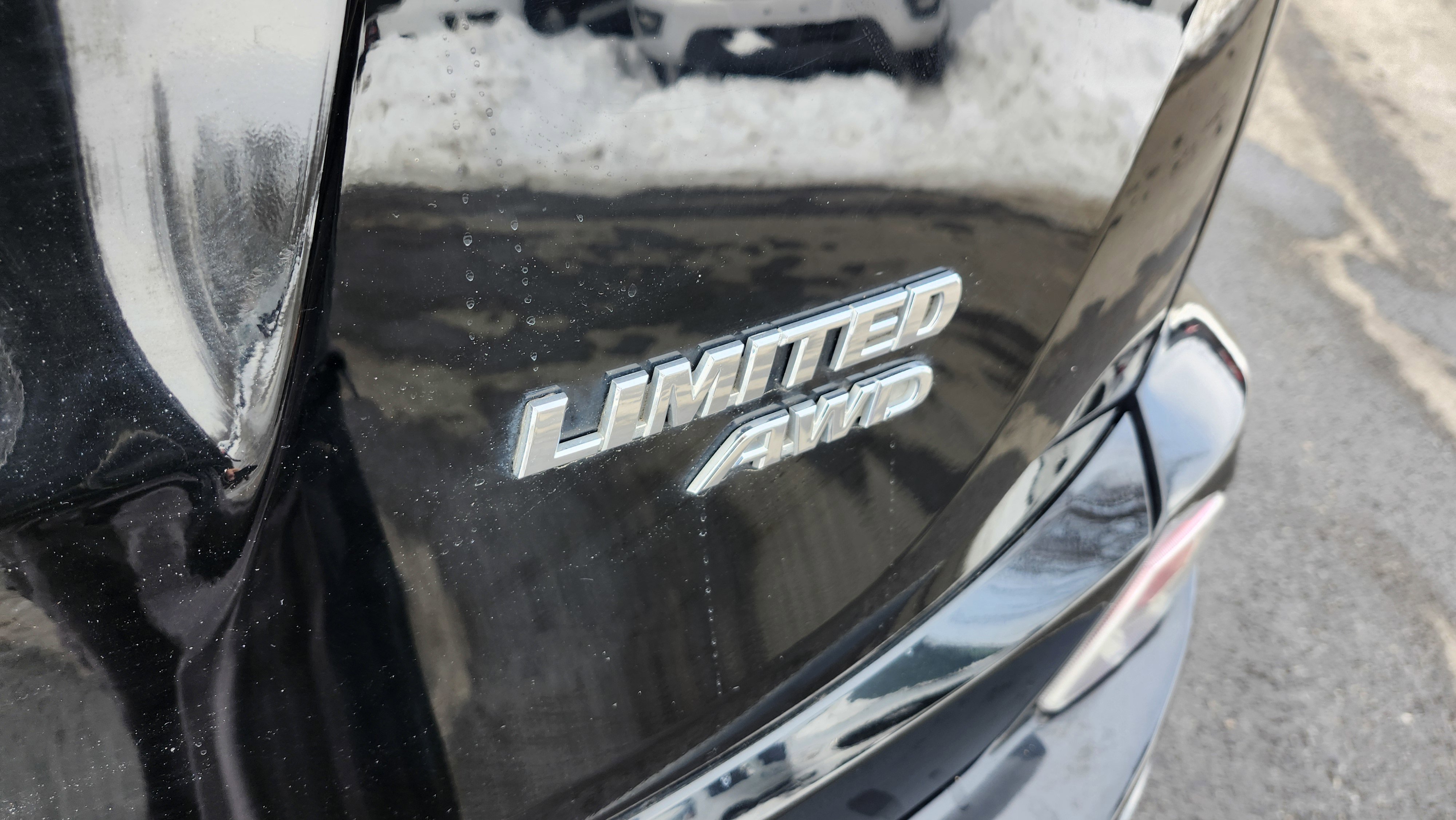 Used 2016 Toyota RAV4 Limited w/ Advanced Technology Package image 21