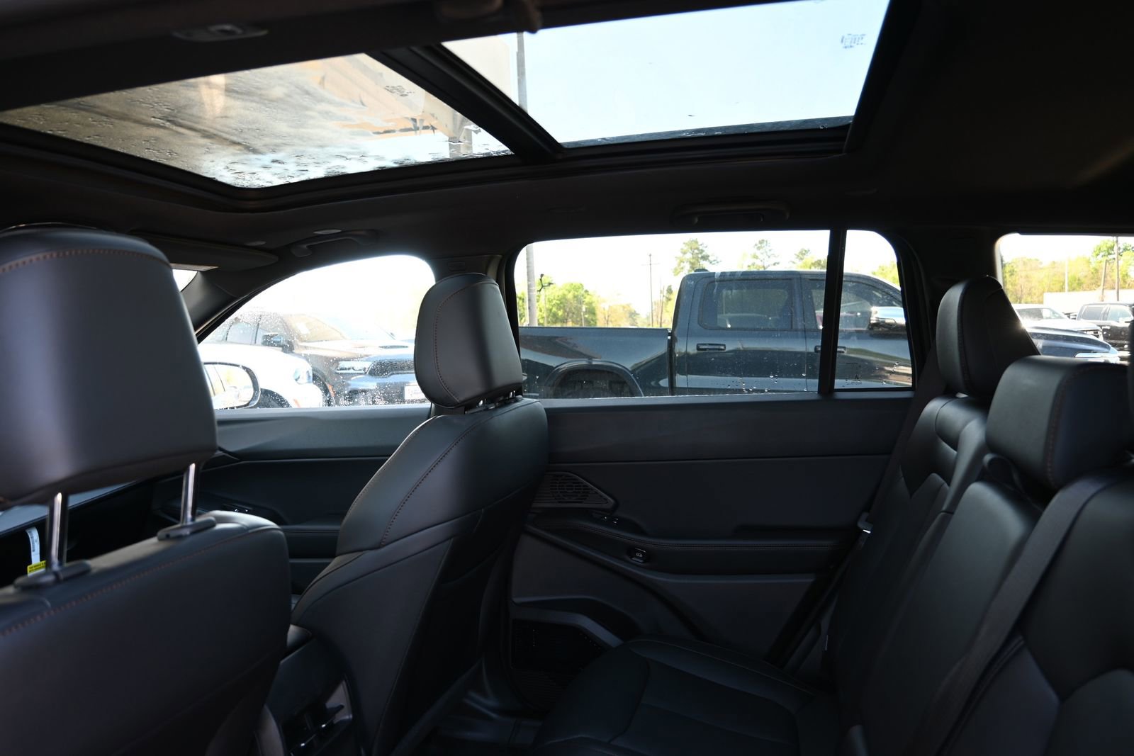 New 2026 Jeep Cherokee Limited AWD/4WD image 21