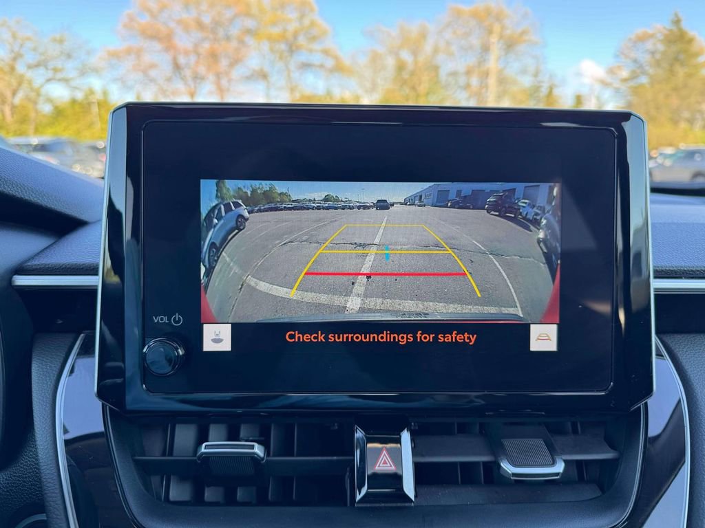 Used 2023 Toyota Corolla Cross XLE w/ Convenience Package AWD/4WD image 31