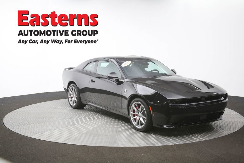 Used 2025 Dodge Charger Daytona Scat Pack w/ Track Pack AWD/4WD image 47