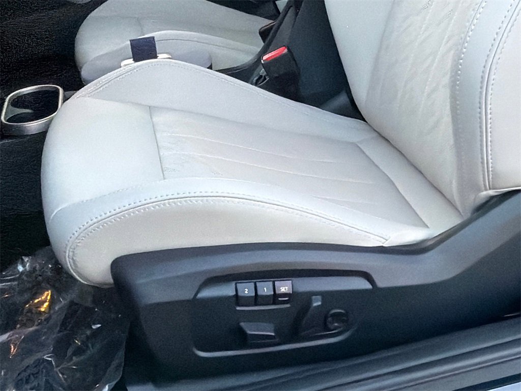 Used 2025 MINI Cooper S image 18