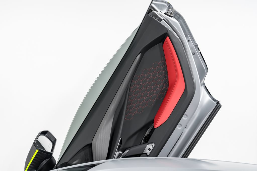 Used 2024 Lamborghini Revuelto AWD/4WD image 36
