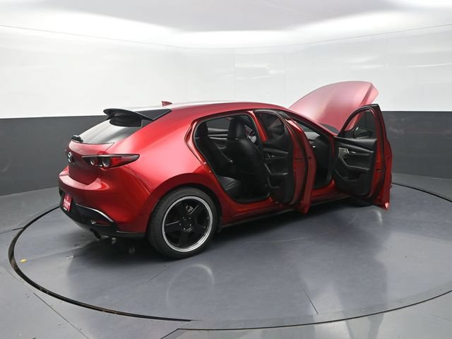 Used 2021 MAZDA MAZDA3 Hatchback w/Premium Plus Pkg AWD/4WD image 45