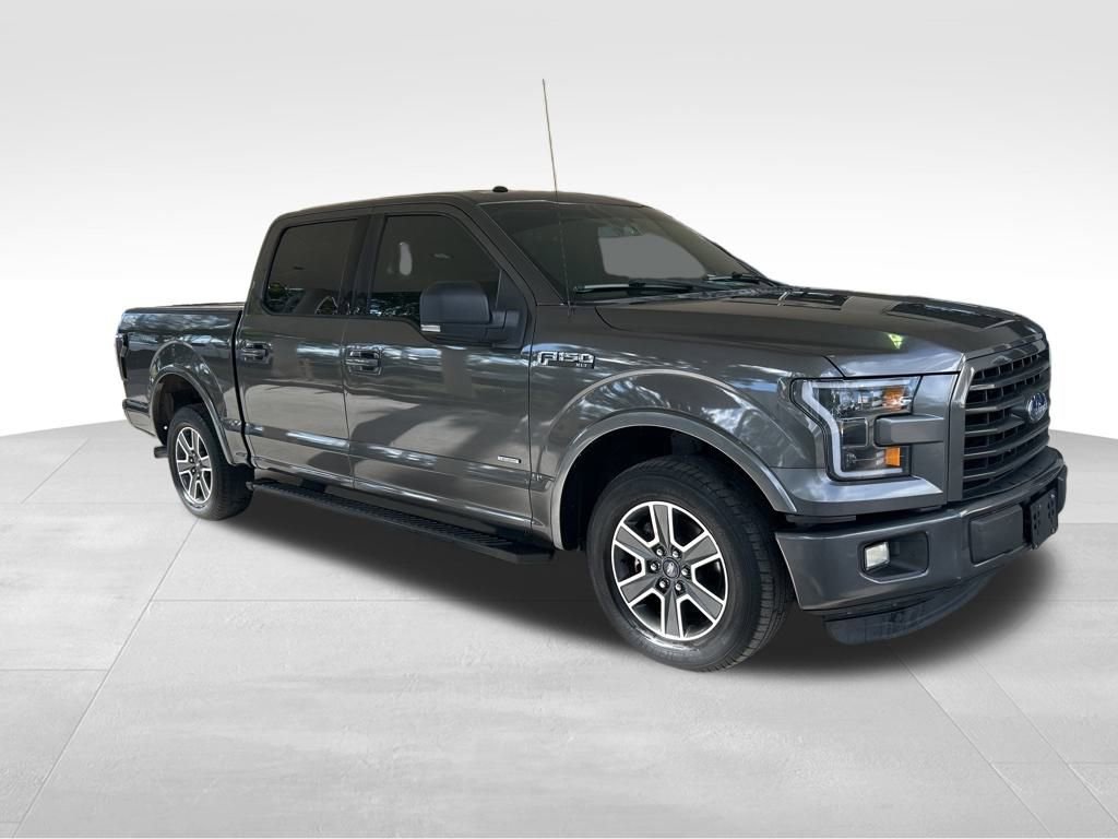Used 2016 Ford F150 XLT w/ Equipment Group 302A Luxury image 2