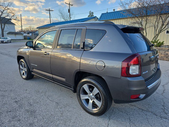Used 2017 Jeep Compass High Altitude image 3