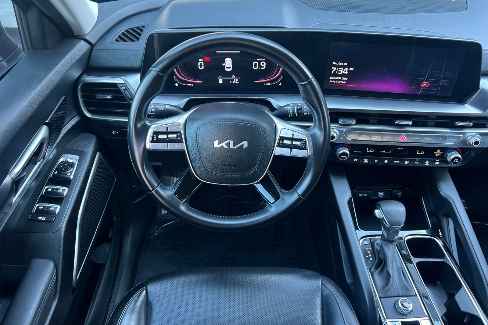 Used 2023 Kia Telluride LX image 14