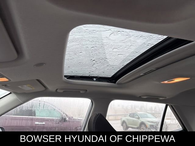 New 2026 Hyundai Venue SEL image 8