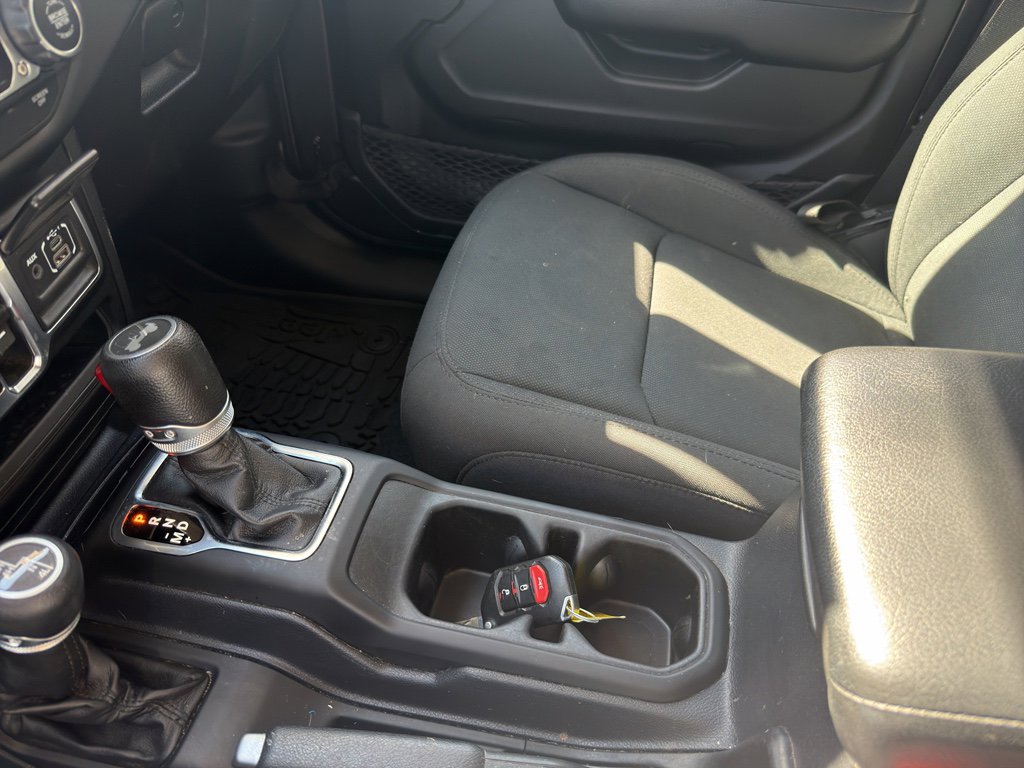 Used 2021 Jeep Wrangler Unlimited Sport image 29