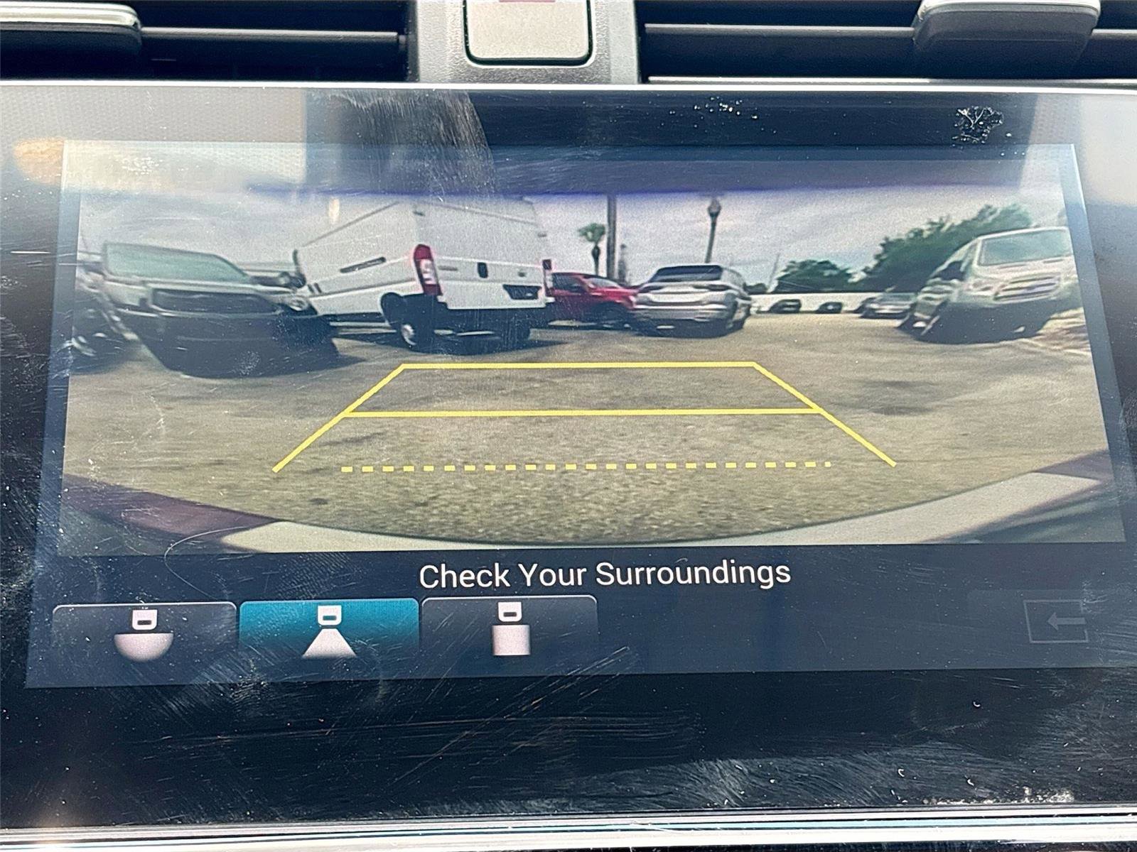 Used 2019 Honda Insight Touring image 14