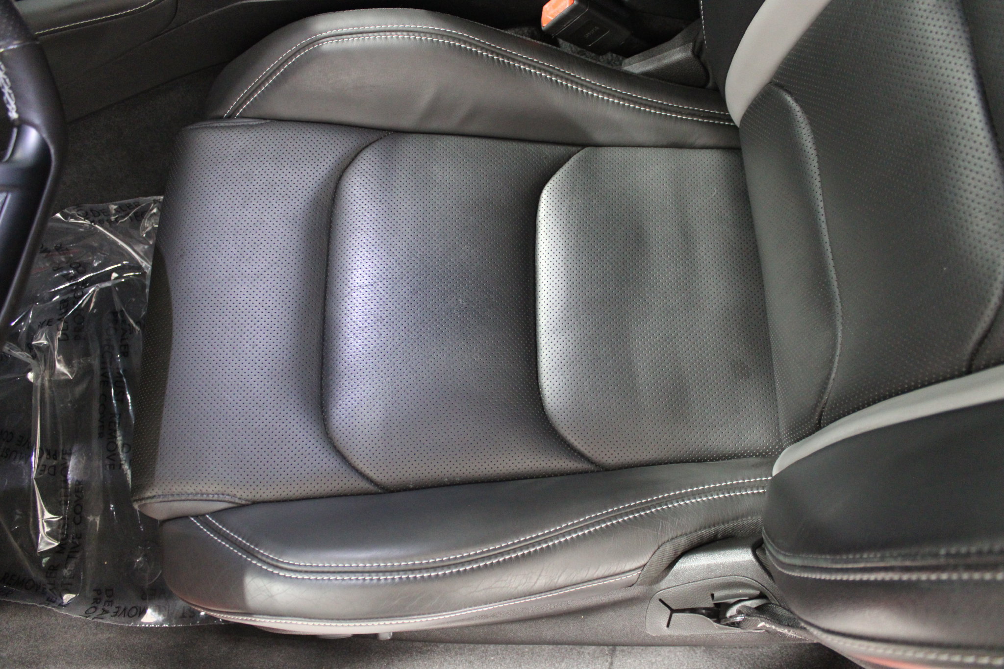Used 2019 Chevrolet Camaro SS RWD image 11
