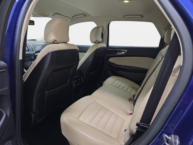 Used 2015 Ford Edge SEL w/ Equipment Group 201A AWD/4WD image 10