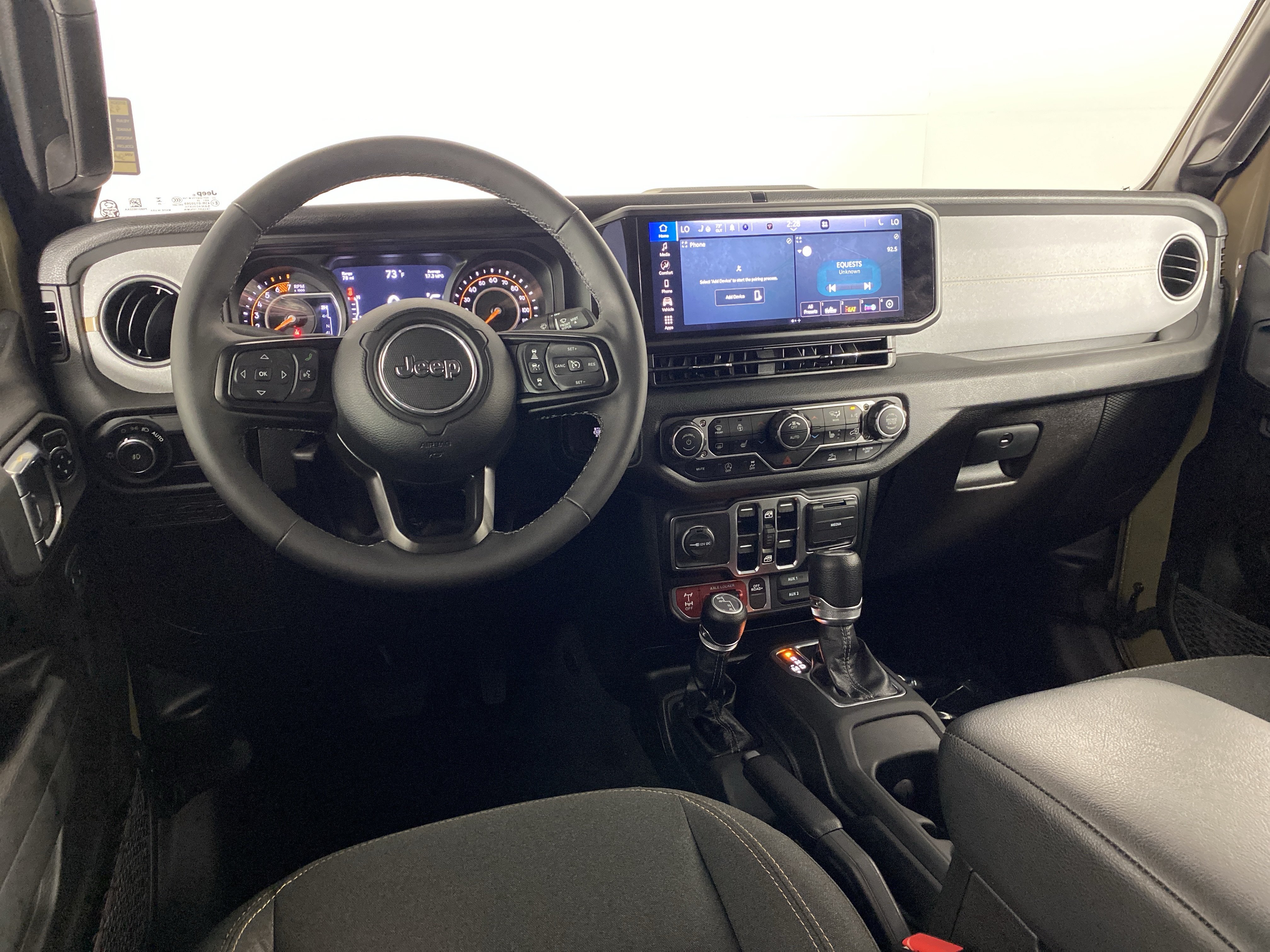Used 2025 Jeep Wrangler Unlimited Sport AWD/4WD image 34