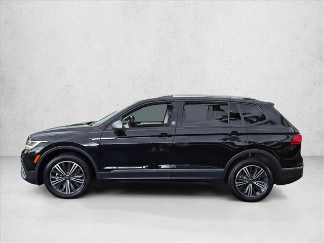 Used 2024 Volkswagen Tiguan Wolfsburg Edition AWD/4WD image 8