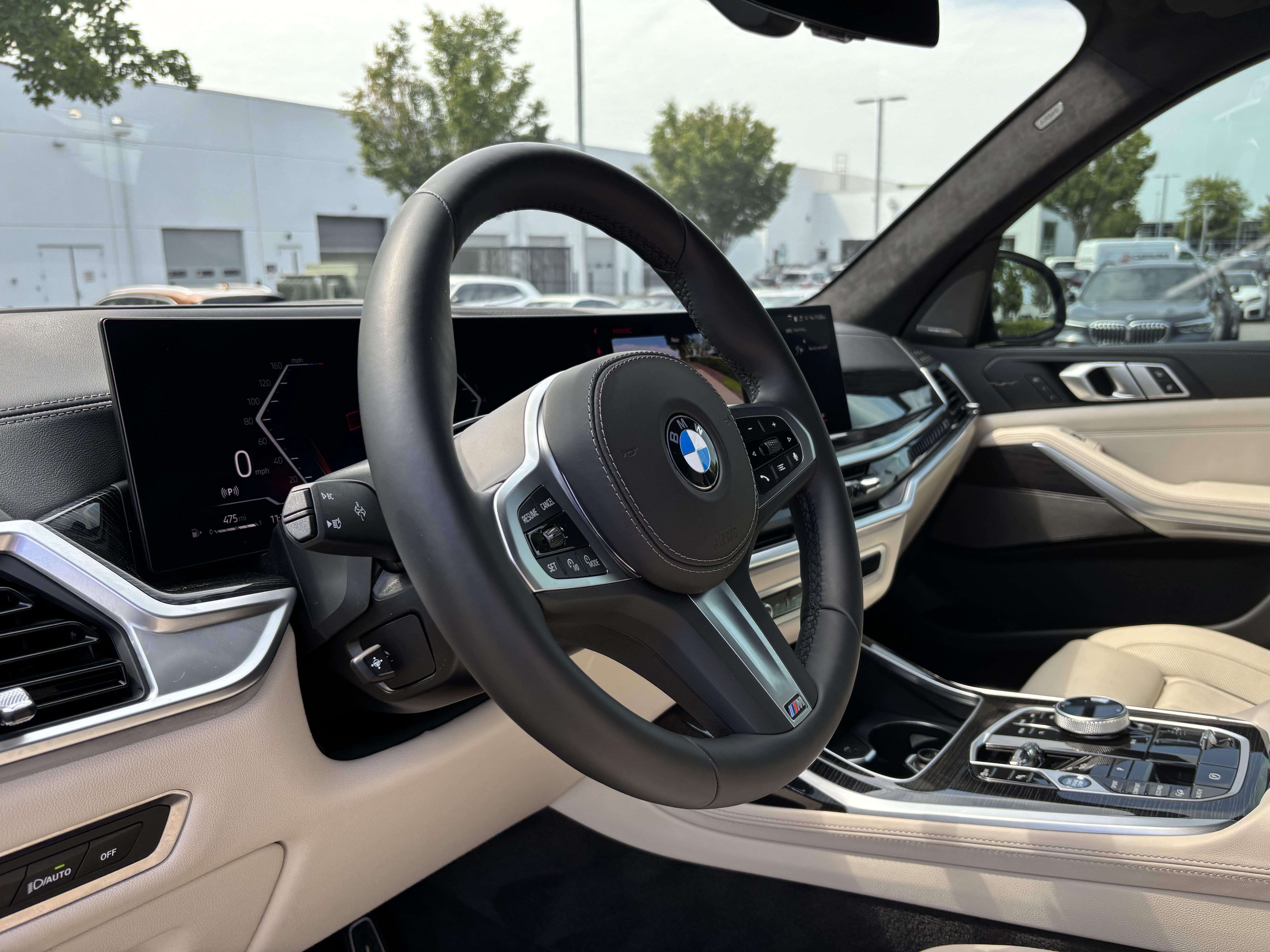 Used 2026 BMW X7 xDrive40i AWD/4WD image 16