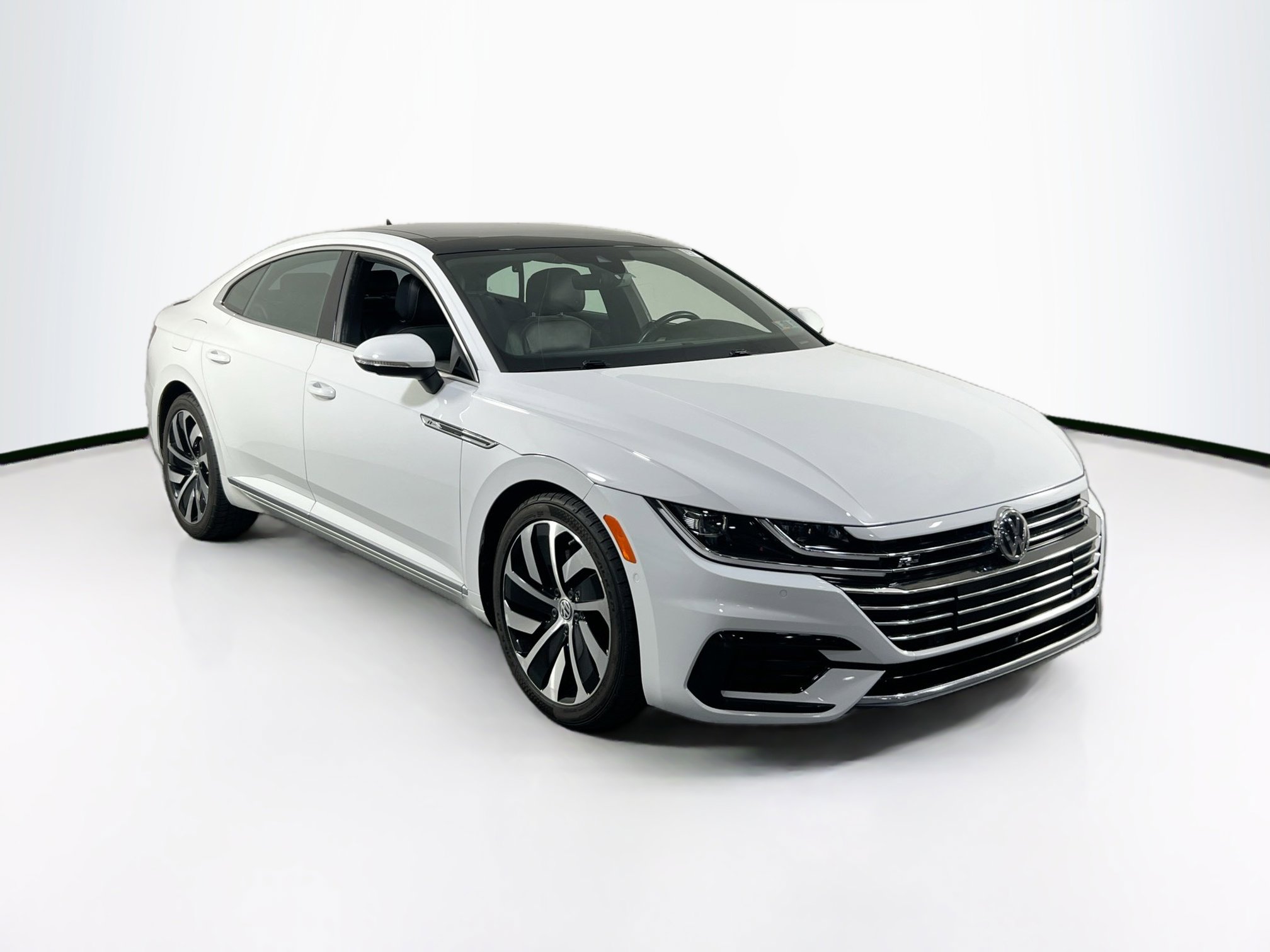 Used 2019 Volkswagen Arteon SEL Premium image 3