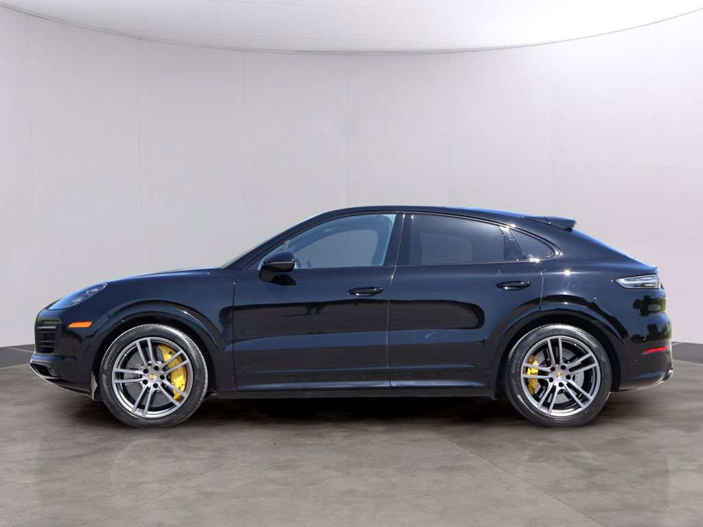 Certified 2023 Porsche Cayenne GTS AWD/4WD image 2