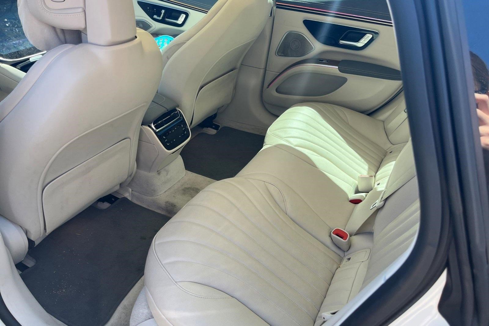 Used 2023 Mercedes-Benz EQS 580 4MATIC Sedan image 7