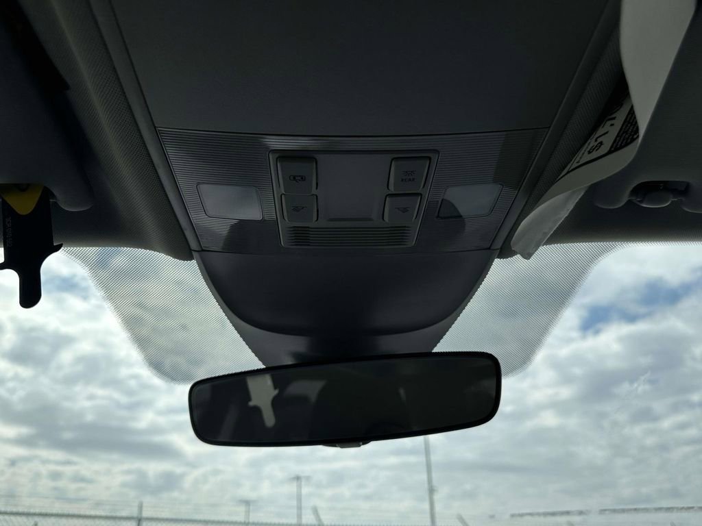 New 2025 Volkswagen Taos S image 23