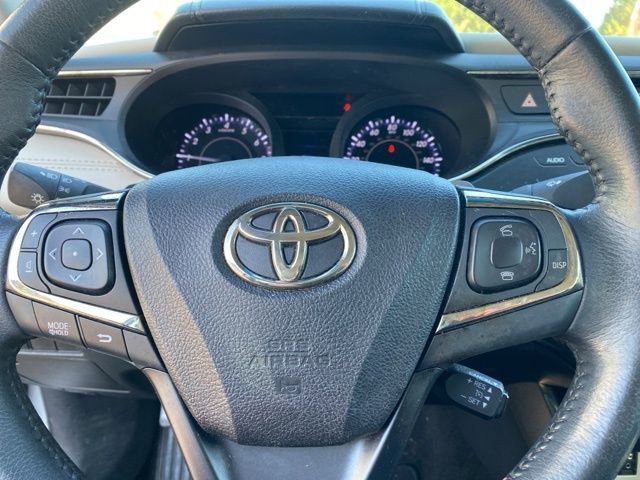 Used 2015 Toyota Avalon XLE FWD image 22