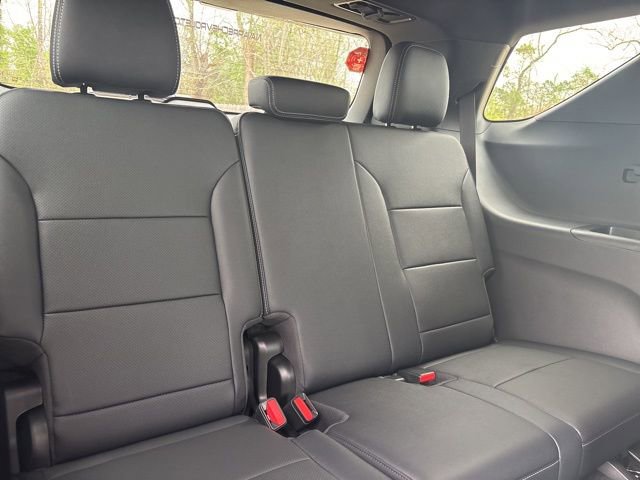 New 2026 Chevrolet Traverse LT image 14