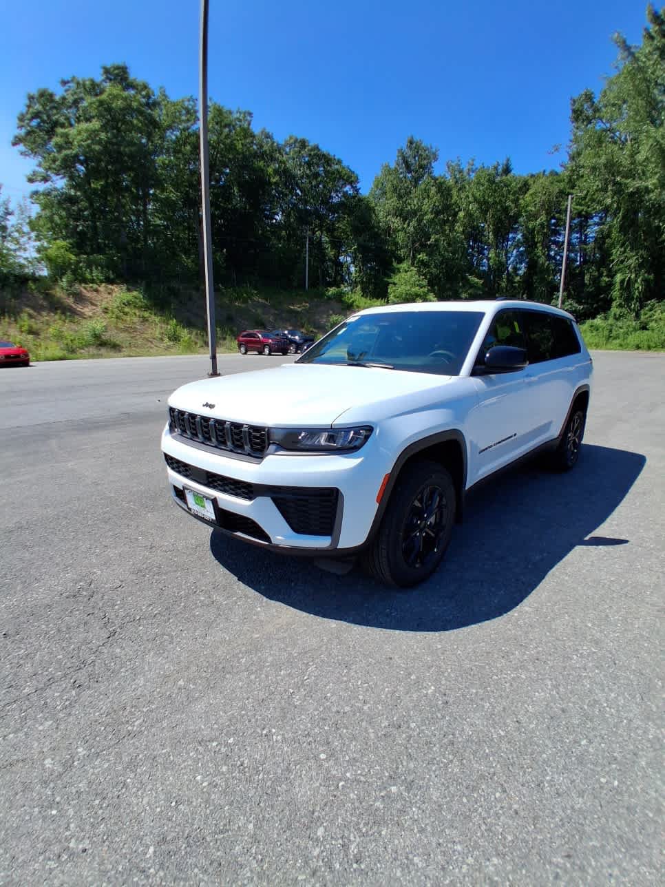 New 2026 Jeep Grand Cherokee L 4WD image 7