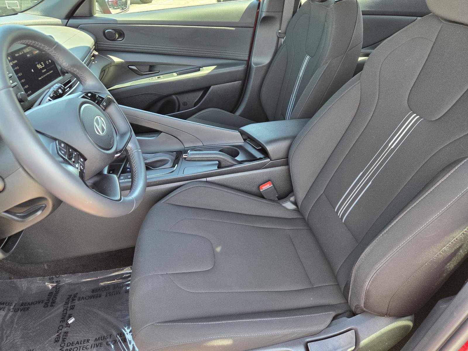 Used 2025 Hyundai Elantra Sport FWD image 20