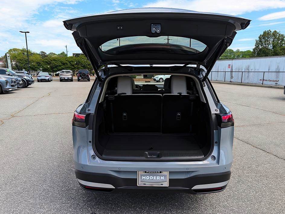 New 2026 INFINITI QX60 Luxe FWD image 24