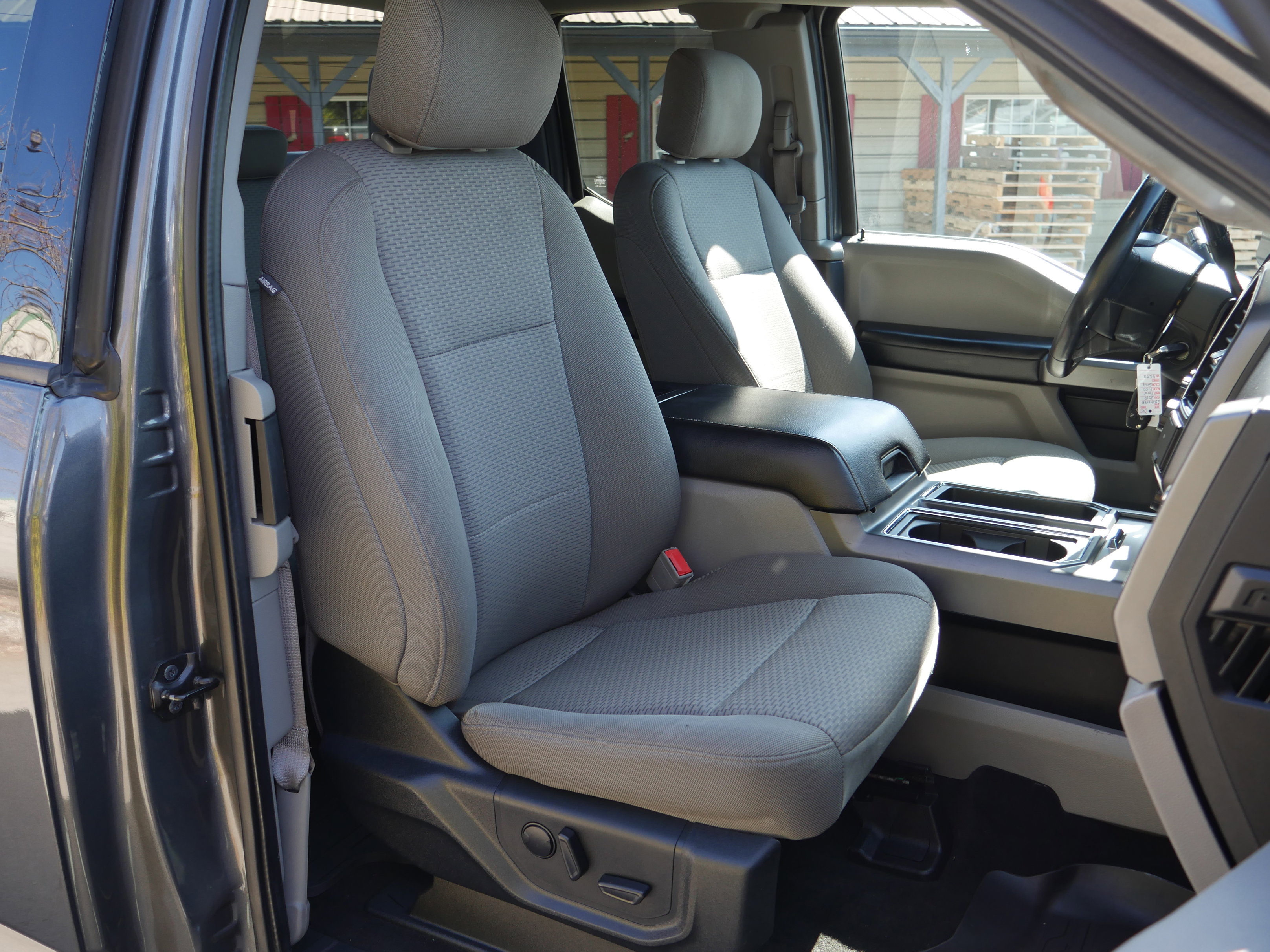 Used 2019 Ford F150 XLT w/ Equipment Group 302A Luxury image 23