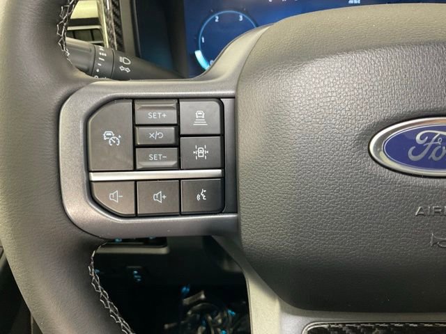 New 2026 Ford F250 Lariat w/ Black Appearance Package image 25