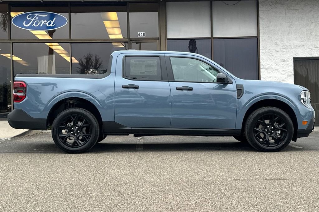 New 2025 Ford Maverick XLT w/ XLT Luxury Package AWD/4WD image 4