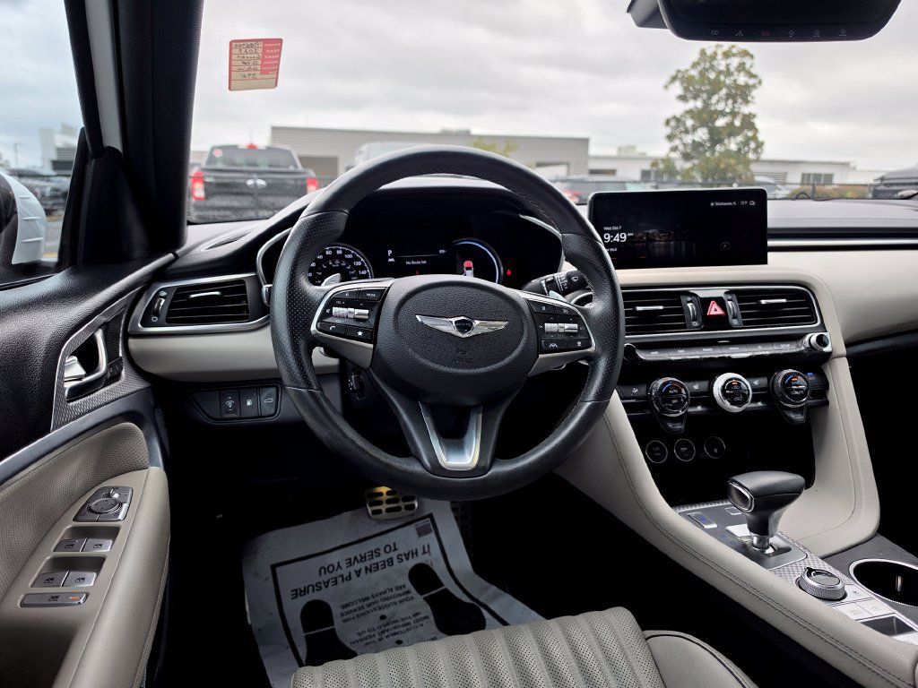 Used 2023 Genesis G70 2.0T w/ Sport Prestige Package RWD image 9