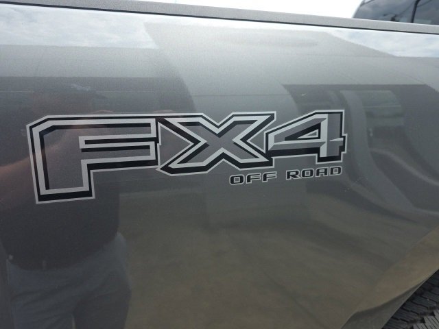 New 2025 Ford F250 Lariat w/ Lariat Ultimate Package image 9