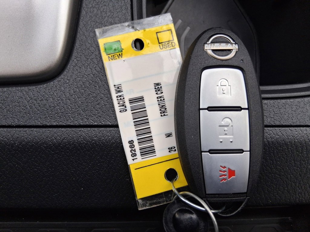 New 2026 Nissan Frontier S image 28