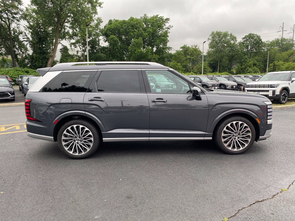 New 2026 Hyundai Palisade Calligraphy AWD/4WD image 2