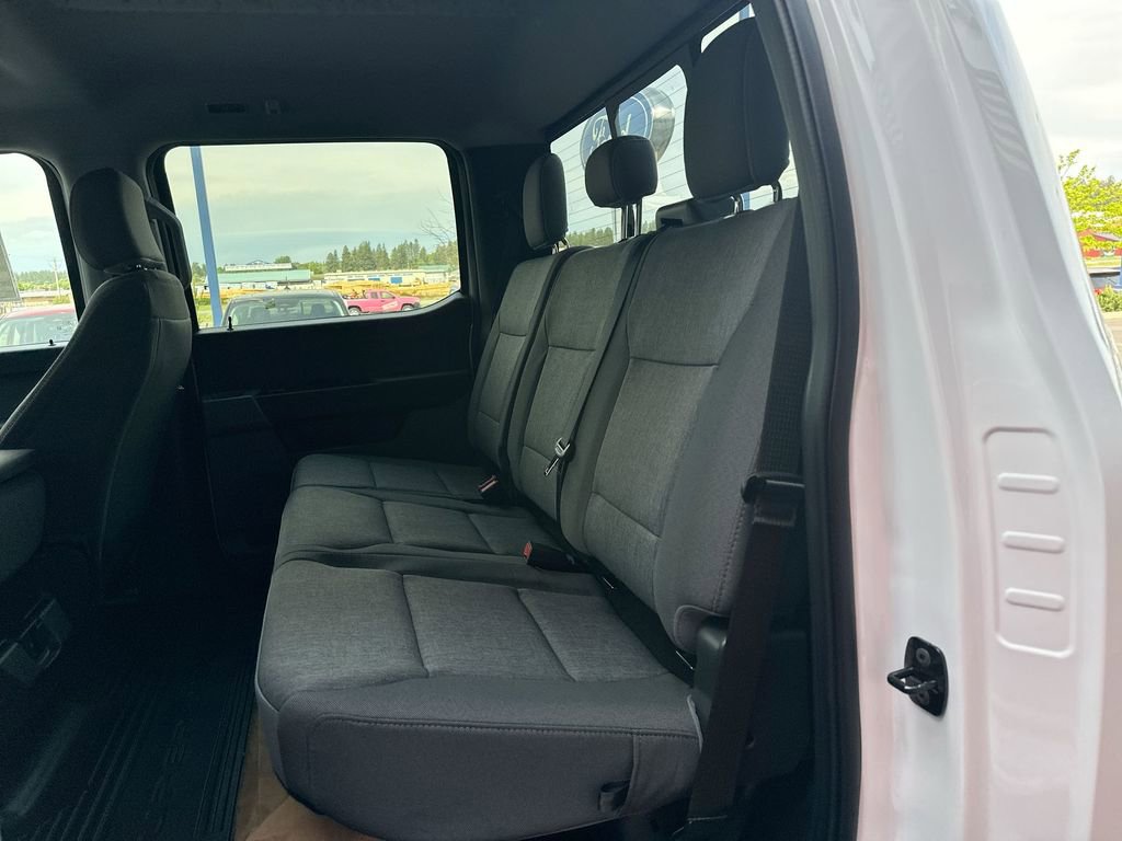 New 2025 Ford F550 4x4 Crew Cab Super Duty image 29