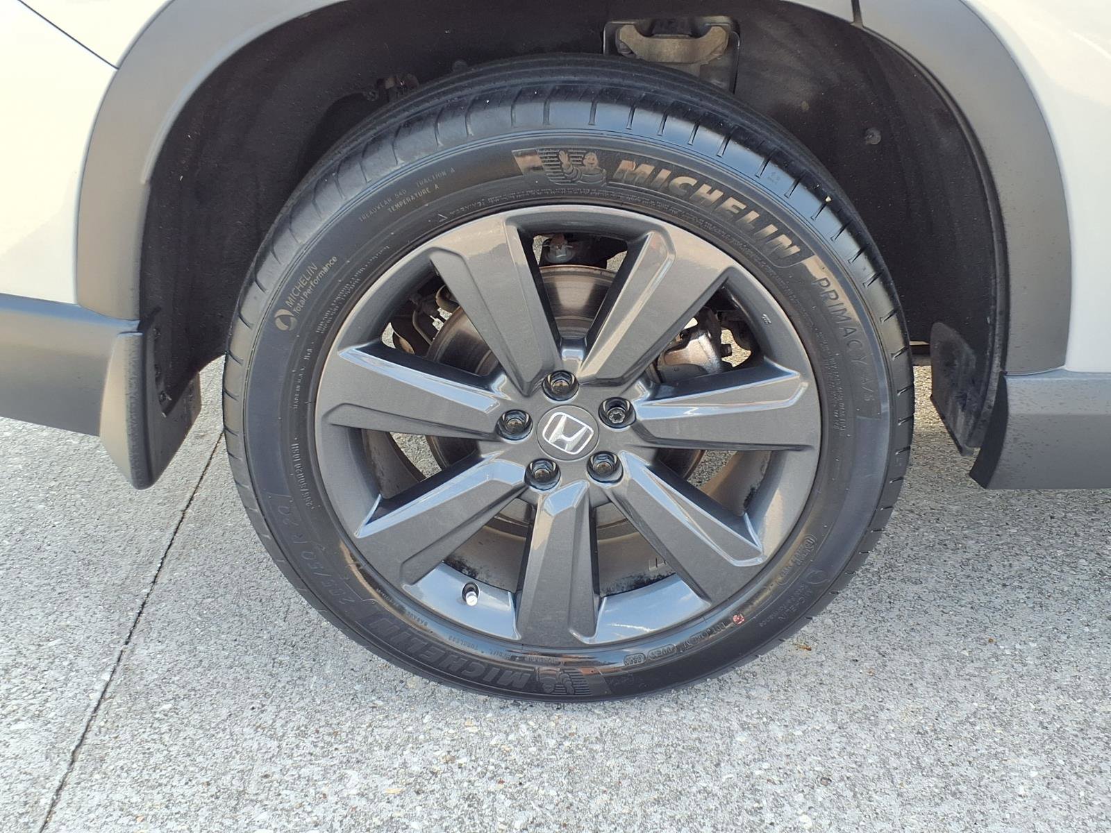 Used 2023 Honda Pilot Sport image 27