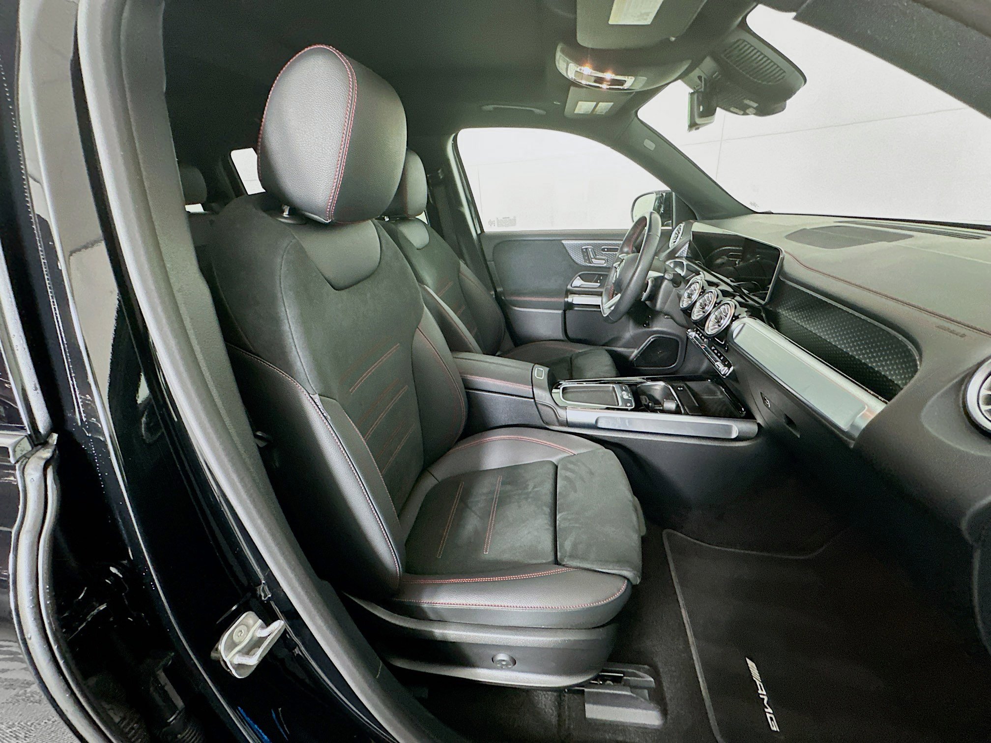 Used 2024 Mercedes-Benz EQB 250+ EQB 250+ image 33