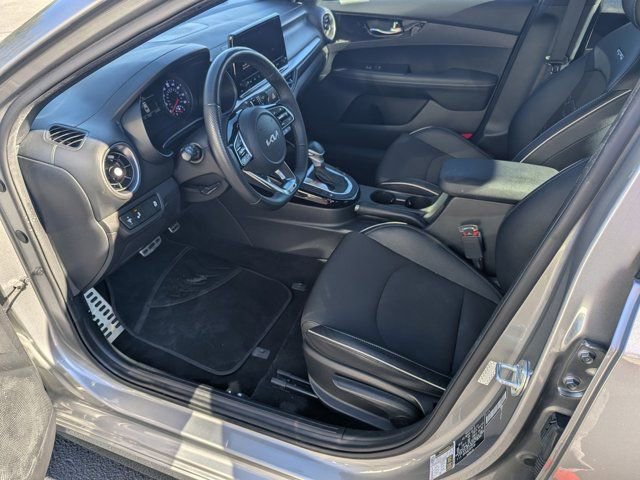 Used 2023 Kia Forte GT-Line image 9