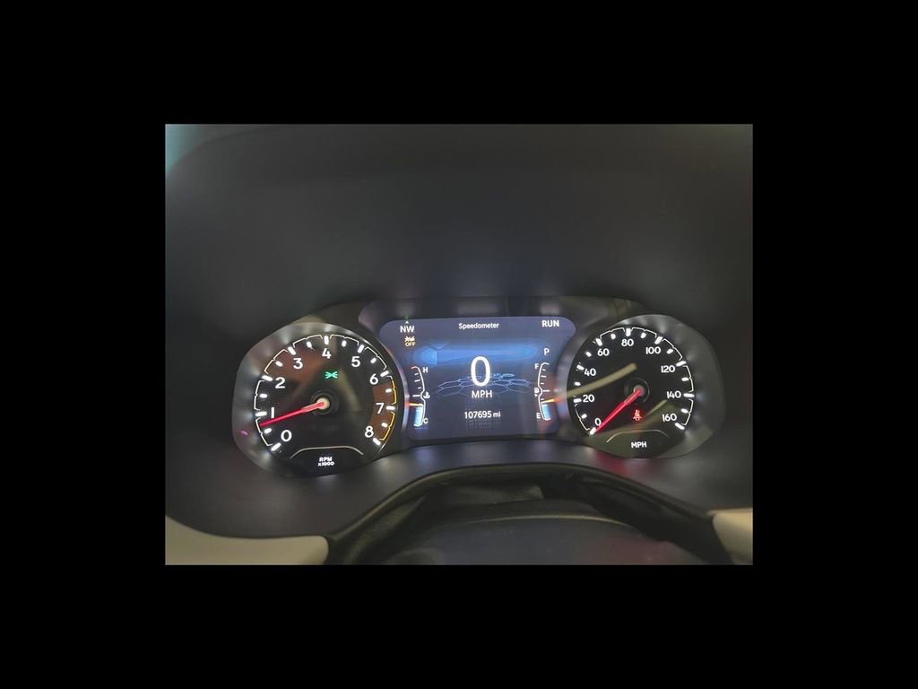 Used 2023 Jeep Compass Limited w/ Sun and Sound Group AWD/4WD image 15