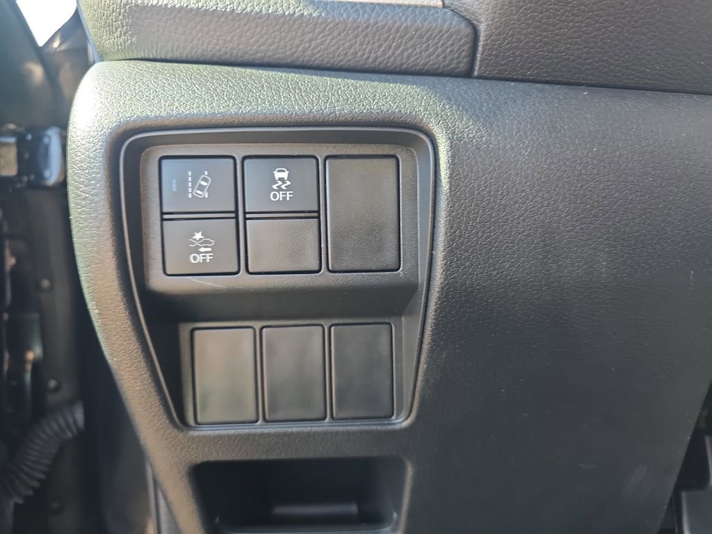 Used 2020 Honda CR-V LX image 24
