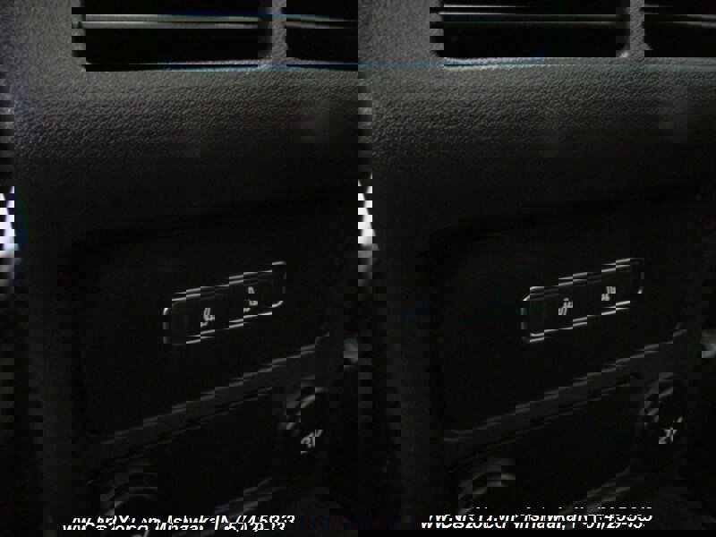 Used 2017 Jaguar XE Prestige image 11