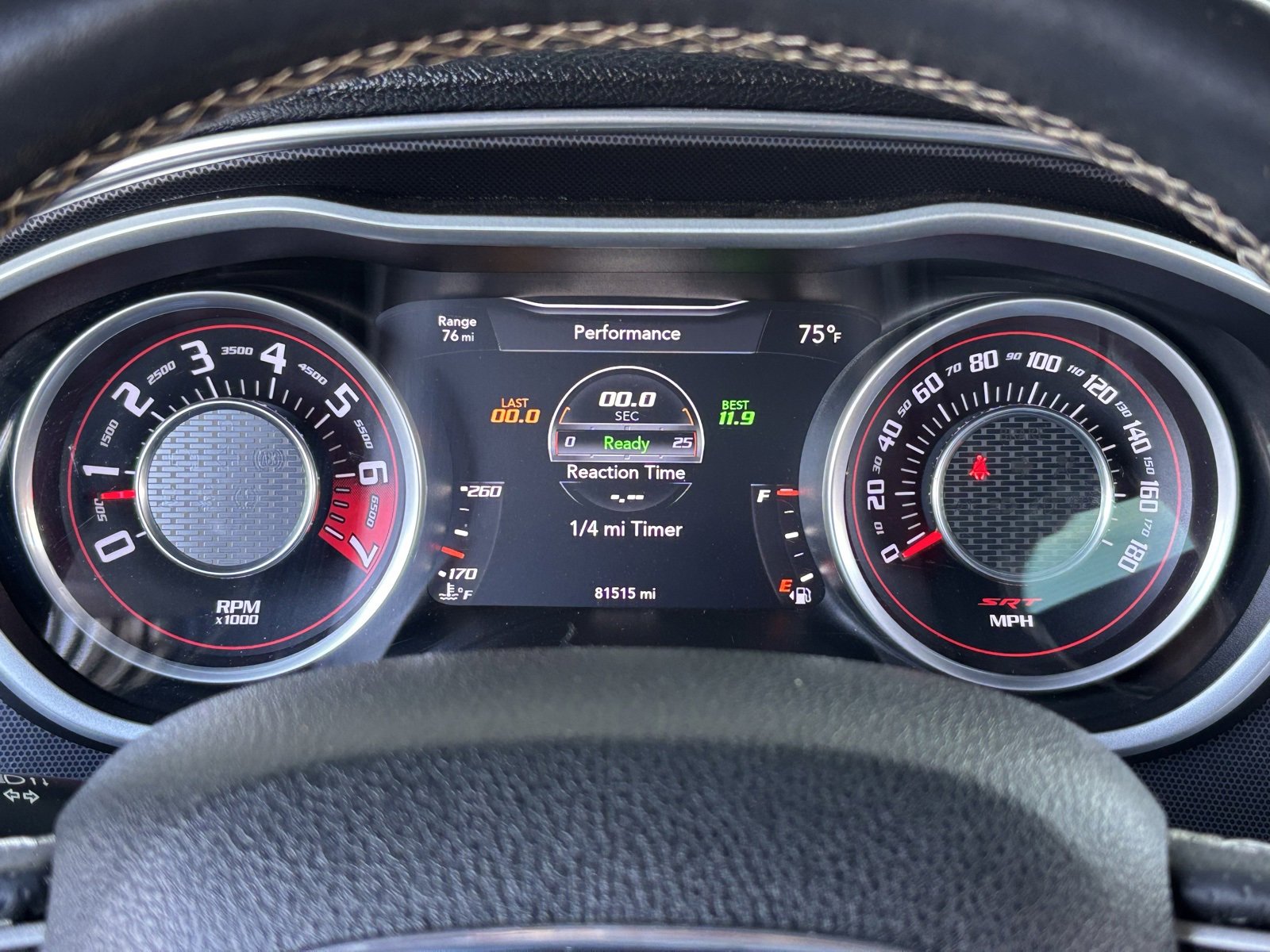 Used 2015 Dodge Challenger SRT image 25