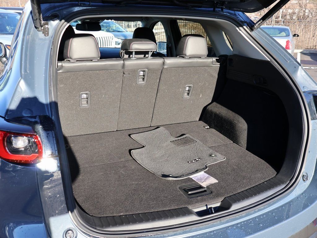 Used 2025 MAZDA CX-5 Carbon Edition image 15